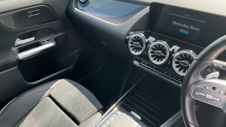 Mercedes-Benz GLA 200d AMG Line Premium 5dr Auto Diesel Hatchback